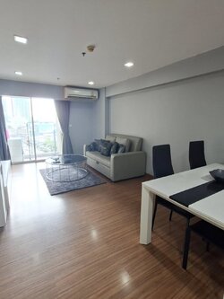 ให้เช่าคอนโด My Resort Bangkok (มาย รีสอร์ท แบงค์คอก) 2ห้องนอน / 1ห้องน้ำ ขนาด 65 ตรม. ชั้น 12 ตึก A ค่าเช่า 30,000 ต่อเดือน รถไฟฟ้า MRT เพชรบุรี / มศว