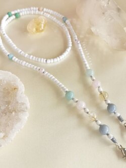 สายคล้องแมสรวมหิน4ชนิด(ลูกปัดสีขาว)