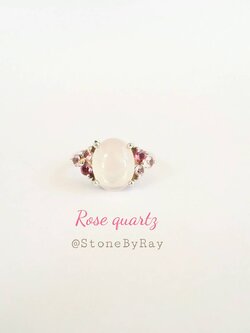 แหวนเงินหินโรสควอตซ์ Rose Quartz