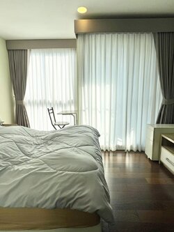 ปล่อยเช่า Bangkok Feliz Sathorn - Taksin (แบงค์คอก เฟลิซ สาทร - ตากสิน) - โซนพื้นที่ BTS กรุงธน 1ห้องนอน 1ห้องน้ำ - ขนาดห้อง 30 ตรม. ชั้น 3 - ให้เช่า 13,000 ต่อเดือน