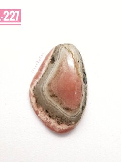 หินโรโดโครไซต์ขัดเงาทรงธรรมชาติ Rhodochrosite