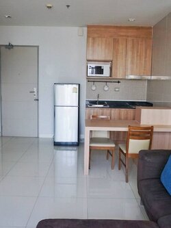 ขาย Ideo Verve Ratchaprarop (ไอดีโอ เวิร์ฟ ราชปรารภ)2ห่้องนอน พร้อมเฟอร์