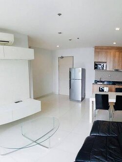 ให้เช่า Ideo Verve Ratchaprarop (ไอดีโอ เวิร์ฟ ราชปรารภ) 23,000 ต่อเดือน