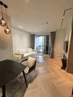 ให้เช่าคอนโด (ดิ แอดเดรส อโศก) High Rise โซนพื้นที่ MRT เพชรบุรี ให้เช่าห้องแบบ 2ห้องนอน 2ห้องน้ำ 1โซนครัวปิด