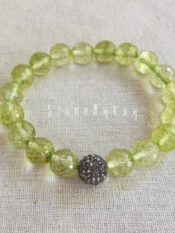 สร้อยข้อมือหินเพอริดอท