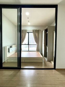 ขายคอนโด Metris Rama 9 - Ramkhamhaeng (เมทริส พระราม 9 - รามคำแหง) โซน รถไฟฟ้า ARL รามคำแหง 1ห้องนอน / 1ห้องน้ำ / เลี้ยงสัตว์ได้ ขนาดห้อง 30.65 ตรม. ชั้น 8