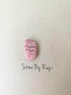 หินโรโดโครไซต์(Rhodochrosite)