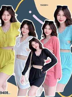 kudapy Set 2 ชิ้น เสื้อครอปแขนยาวเปิดด้านข้าง + กระโปรงสั้น ลุคไปทะเลsummer เที่ยวทะเลจัดเลยค่ะ