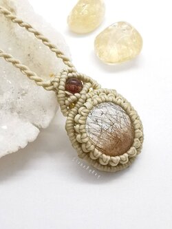 สร้อยคอเชือกถักจี้หินไหมนาค Red Rutilated Quartz