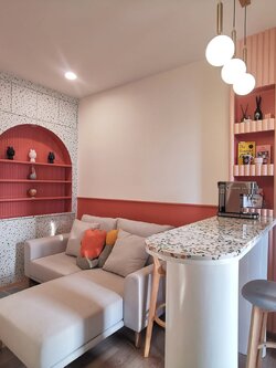 สนใจชมห้องติดต่อได้เลย Line ID: Smile-easy ปล่อยเช่าคอนโด OKA HAUS Sukhumvit 36 (โอกะ เฮาส์ สุขุมวิท 36) - 1ห้องนอน 1ห้องน้ำ 1ห้องนั่งเล่น - ใกล้ BTS ทองหล่อ - ขนาดห้อง 34 ตรม. ชั้น 11