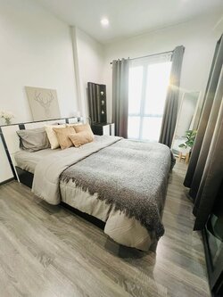 ปล่อยเช่า The Rich Sathorn - Taksin (เดอะริช สาทร - ตากสิน) - โซนพื้นที่ BTS วงเวียนใหญ่ 1ห้องนอน 1ห้องน้ำ - ขนาดห้อง 30 ตรม. ชั้น 14 - ให้เช่า 13,500 ต่อเดือน