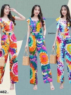 kudapy set 2 ชิ้น เสื้อครอปมัดย้อมแขนระบาย + กางเกงขายาว จะใส่เที่ยวใส่ชิลล์ ใส่ไปทะเล ก้สวยชิลล์