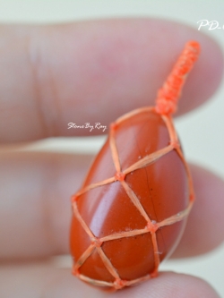 จี้เชือกถักหินแจสเปอร์แดง