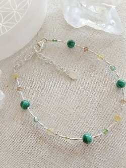 สร้อยข้อมือเงินหินมาลาไคต์กับไหมทอง Malachite