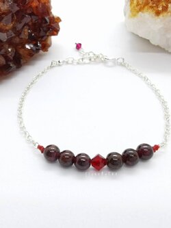 สร้อยข้อมือเงินหินโกเมน Garnet