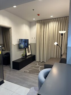 ให้เช่าห้องแบบ 1ห้องนอน 1ห้องน้ำ โซนพื้นที่ BTS กรุงธน คอนโด Nye by Sansiri (นายน์ บาย แสนสิริ) ขนาดห้อง 33 ตรม. ชั้น 18 ห้องพร้อม Wifi