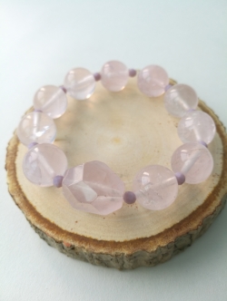 สร้อยข้อมือหินโรสควอตซ์