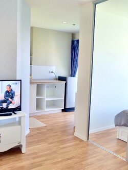 ให้เช่าคอนโด Lumpini Ville Nakhon In - Reverview (ลุมพินี วิลล์ นครอินทร์ - ริเวอร์วิว) - ใกล้กระทรวจสาธารณสุขและBig C แยกติวานนท์ - การเดินทาง: MRT แยกติวานนท์ : 1.3 กม.