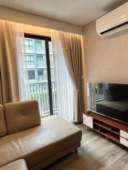 ปล่อยเช่าคอนโด The Origin Onnut (ดิ ออริจิ้น อ่อนนุช) - 1ห้องนอน 1ห้องน้ำ 1ห้องนั่งเล่น - ใกล้ BTS อ่อนนุช (มีรถ shuttle bus รับส่ง) - ขนาดห้อง 27 ตรม. ชั้น 3 ตึก A วิวสระว่ายน้ำ