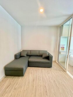 ให้เช่าคอนโด Regent home bangna (รีเจ้นท์ โฮม บางนา) High Rise โซนพื้นที่ BTS บางนา ห้องแบบ 1ห้องนอน 1ห้องน้ำ โซนครัวปิด ขนาดห้อง 28 ตรม. ชั้น ตึก B