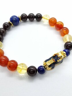 สร้อยข้อมือหิน4ชนิดร้อยกับปี่เซี่ยะเปลี่ยนสีได้