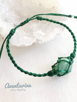 สร้อยข้อมือเชือกถักหินอเวนเจอรีน