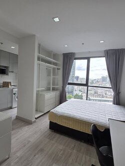 ชื่อโครงการ IDEO Mobi Sathorn (ไอดีโอ โมบิ สาทร) ให้เช่า Studio 1น้ำ ขนาด 21 ตรม ชั้น 14 ราคา 15,000