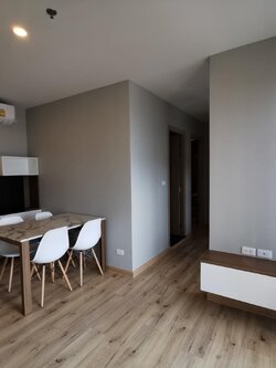 ปล่อยเช่าคอนโด Brix Condominium (บริกซ์ คอนโดมิเนียม) - ติดรถไฟฟ้า2ห้องนอนเฟอร์เครื่องใช้ไฟฟ้าครบครั้น - การเดินทาง: ติด MRT สถานี BTS สิรินธร