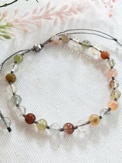 สร้อยข้อมือเชือกถักไหม5สี