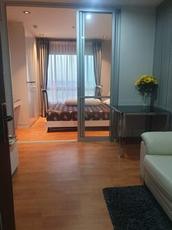 ให้เช่าคอนโด The President Phetkasem - Bangkhae (เดอะ เพรสซิเดนท์ เพชรเกษม - บางแค) - ตกแต่งเฟอร์ครบราคานี้คุ้มสุด ติดThe Mall บางแค - การเดินทาง: ใกล้ MRT หลักสอง