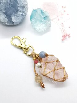 พวงกุญแจหินโรสควอตซ์ Rose Quartz