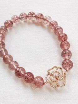 สร้อยข้อมือหินสตอเบอรี่ควอตซ์