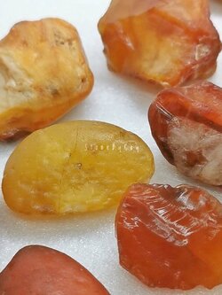 หินคาร์เนเลี่ยนก้อนธรรมชาติCarnelian