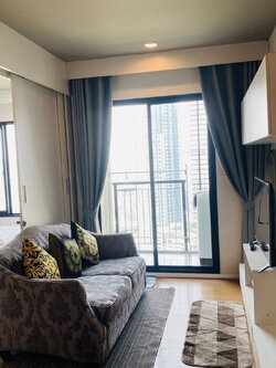 คอนโด Blocs 77 (บลอคส์ 77) High Rise โซนพื้นที่ BTS อ่อนนุช ให้เช่าห้องแบบ 1ห้องนอน 1ห้องน้ำ ขนาดห้อง 40 ตรม. ชั้น 23