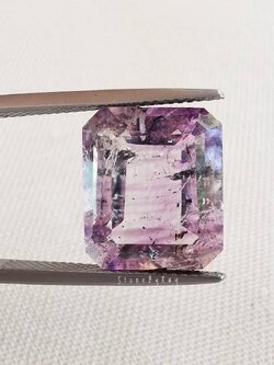 หินซุปเปอร์เซเว่นรูปทรงสี่เหลี่ยมเจียรเหลี่ยม