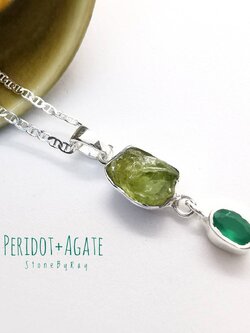 สร้อยคอเงินจี้พลอยเพอริดอทก้อนธรรมชาติ