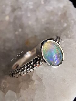 แหวนเงินแท้พลอยโอปอล