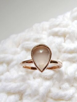 แหวนเงินชุบพิ้งโกลด์หินโรสควอตซ์ Rose Quartz