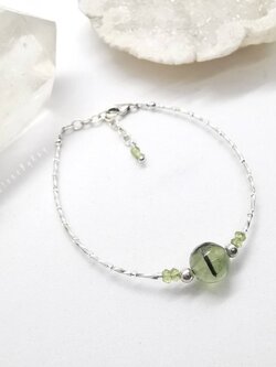 สร้อยข้อมือเงินหินพรีไนท์+เพอริดอท Prehnite+Peridot