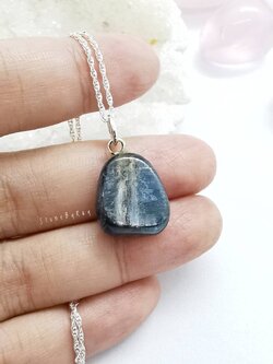 สร้อยคอเงินจี้หินไคยาไนท์ (Kyanite)