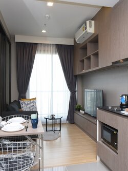 คนรักสัตว์ ต้องที่นี้เลย M Jatujak (เอ็ม จตุจักร)ให้เช่าห้องน่าอยู่มาแต่ตัวได้เลย สอบถามแอด Line ID : Smile-easy