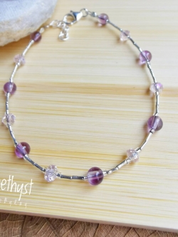 สร้อยข้อมือเงินหินอเมทิสต์