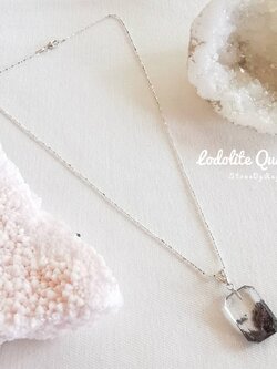 สร้อยคอเงินจี้หินโลโดไลต์ควอตซ์