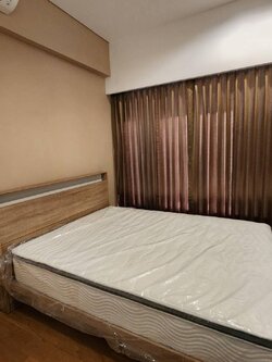 ให้เช่าคอนโด เดอะ เซนต์ เรสซิเดนซ์ (The Saint Residences) - ตกแต่งเฟอร์ครบมีเครื่องซักผ้าชั้นสูงราคาคือดีมากกกก - การเดินทาง: ใกล้ BTS ห้าแยกลาดพร้าว และ MRT พหลโยธิน