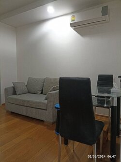 ให้เช่าคอนโด THE LINE Phahonyothin Park (เดอะ ไลน์ พหลโยธิน พาร์ค) ให้เช่าคอนโด Abstracts Phahonyothin Park (แอ็บสแตร็กส์ พหลโยธิน พาร์ค) - ตกแต่งเฟอร์ครบ - การเดินทาง: ทำเล 300 เมตรจาก BTS ห้าแยกลาดพร้าว 800 เมตรจาก MRT พหลโยธิน