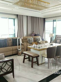 Penthouse ให้เช่าห้องแบบ 5ห้องนอน 6ห้องน้ำ โซนพื้นที่ MRT เพชรบุรี คอนโด Q Asoke (คิว อโศก) High Rise ขนาดห้อง 275 ตรม. ชั้น 42 ทั้งชั้นมีแค่1ห้อง