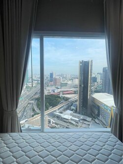 ให้เช่าคอนโด The Saint Residences (เดอะ เซนต์ เรสซิเดนซ์) - ตกแต่งเฟอร์ครบชั้นสูงวิวห้าแยกลาดพร้าว