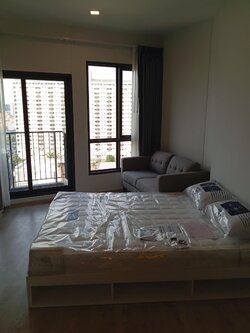 ให้เช่าคอนโด The Tree Pattanakarn - Ekkamai (เดอะทรี พัฒนาการ - เอกมัย) - ตกแต่งเฟอร์ครบมีเครื่องซักผ้า - การเดินทาง: ใกล้ ARL รามคำแหง 300 เมตร