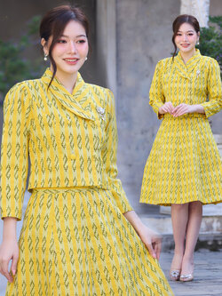 kudapy ชุดเซตไปงานแต่งสีเหลือง ลายขอ เสื้อ+กระโปรง ผ้าไหมทอลายอย่างดี