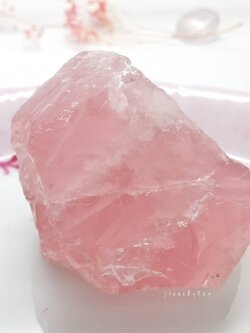 หินโรสควอตซ์ก้อนธรรมชาติ(Rose Quartz)
